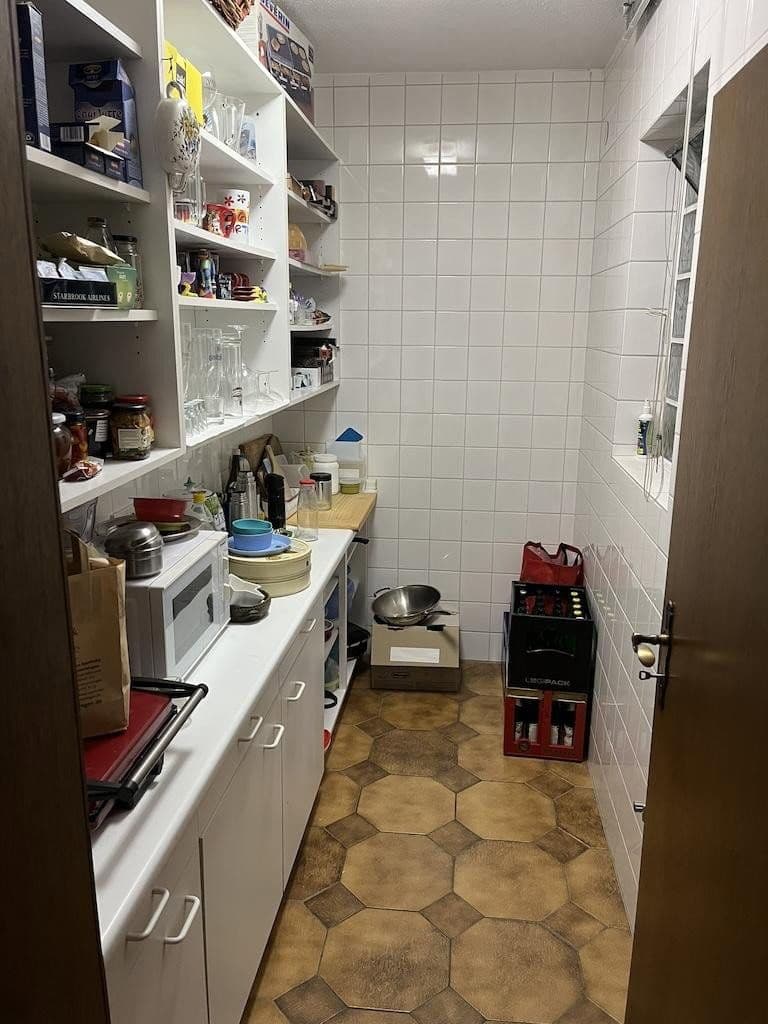 Prodej bytu 3+kk 150 m², Nibelungenring, Mannheim, Bádensko-Württembersko Prodej bytu 3+kk 150 m², Nibelungenring, Mannheim, Bádensko-Württembersko