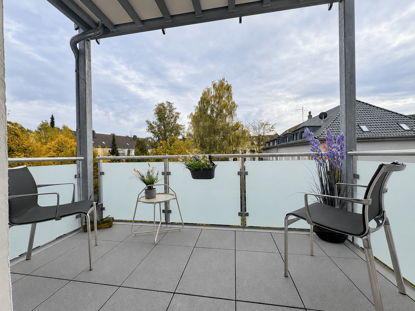 Prodej bytu 4+kk 119 m², Essen, Severní Porýní-Vestfálsko Prodej bytu 4+kk 119 m², Essen, Severní Porýní-Vestfálsko