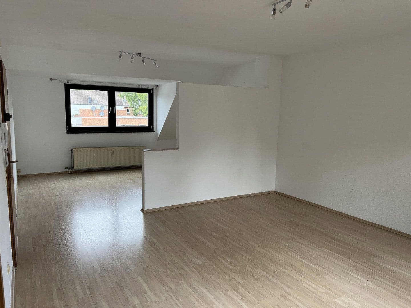 Prodej bytu 1+1 51 m², Holzgasse 46, Siegburg, Severní Porýní-Vestfálsko Prodej bytu 1+1 51 m², Holzgasse 46, Siegburg, Severní Porýní-Vestfálsko