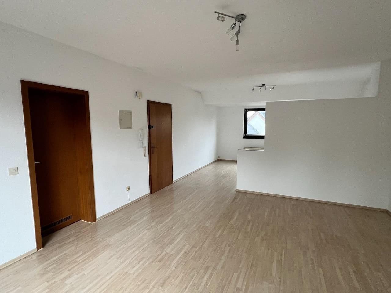 Prodej bytu 1+1 51 m², Holzgasse 46, Siegburg, Severní Porýní-Vestfálsko Prodej bytu 1+1 51 m², Holzgasse 46, Siegburg, Severní Porýní-Vestfálsko