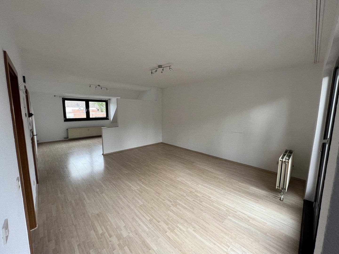 Prodej bytu 1+1 51 m², Holzgasse 46, Siegburg, Severní Porýní-Vestfálsko Prodej bytu 1+1 51 m², Holzgasse 46, Siegburg, Severní Porýní-Vestfálsko