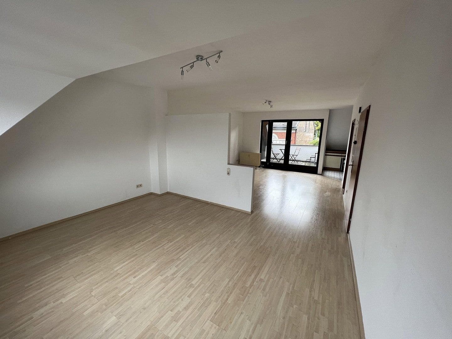 Prodej bytu 1+1 51 m², Holzgasse 46, Siegburg, Severní Porýní-Vestfálsko Prodej bytu 1+1 51 m², Holzgasse 46, Siegburg, Severní Porýní-Vestfálsko