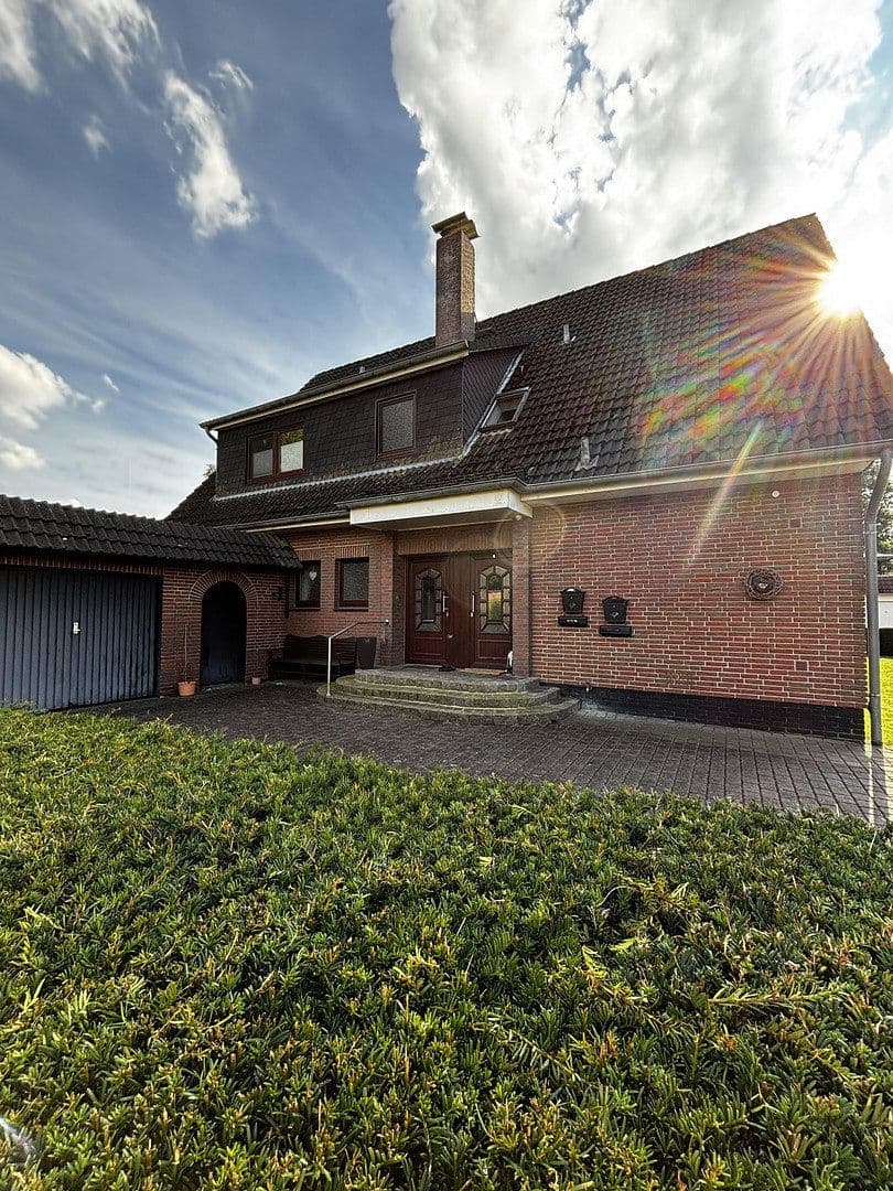 Prodej domu 207 m², pozemek 875 m², Burweg, Dolní Sasko Prodej domu 207 m², pozemek 875 m², Burweg, Dolní Sasko