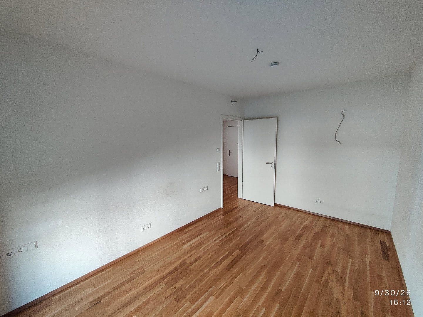 Prodej bytu 3+1 87 m², Friedrichshafen, Bádensko-Württembersko Prodej bytu 3+1 87 m², Friedrichshafen, Bádensko-Württembersko