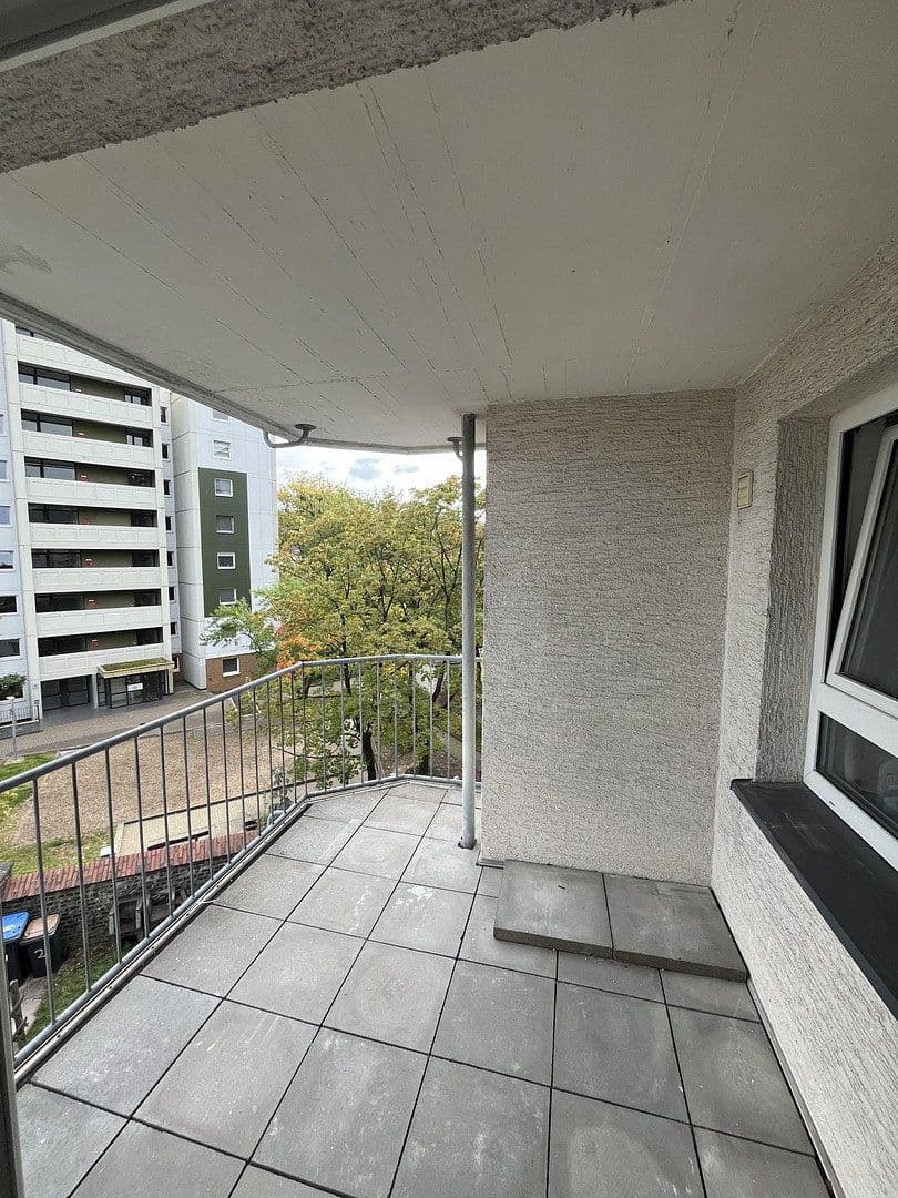 Pronájem bytu 2+1 56 m², Wuppertal, Severní Porýní-Vestfálsko Pronájem bytu 2+1 56 m², Wuppertal, Severní Porýní-Vestfálsko