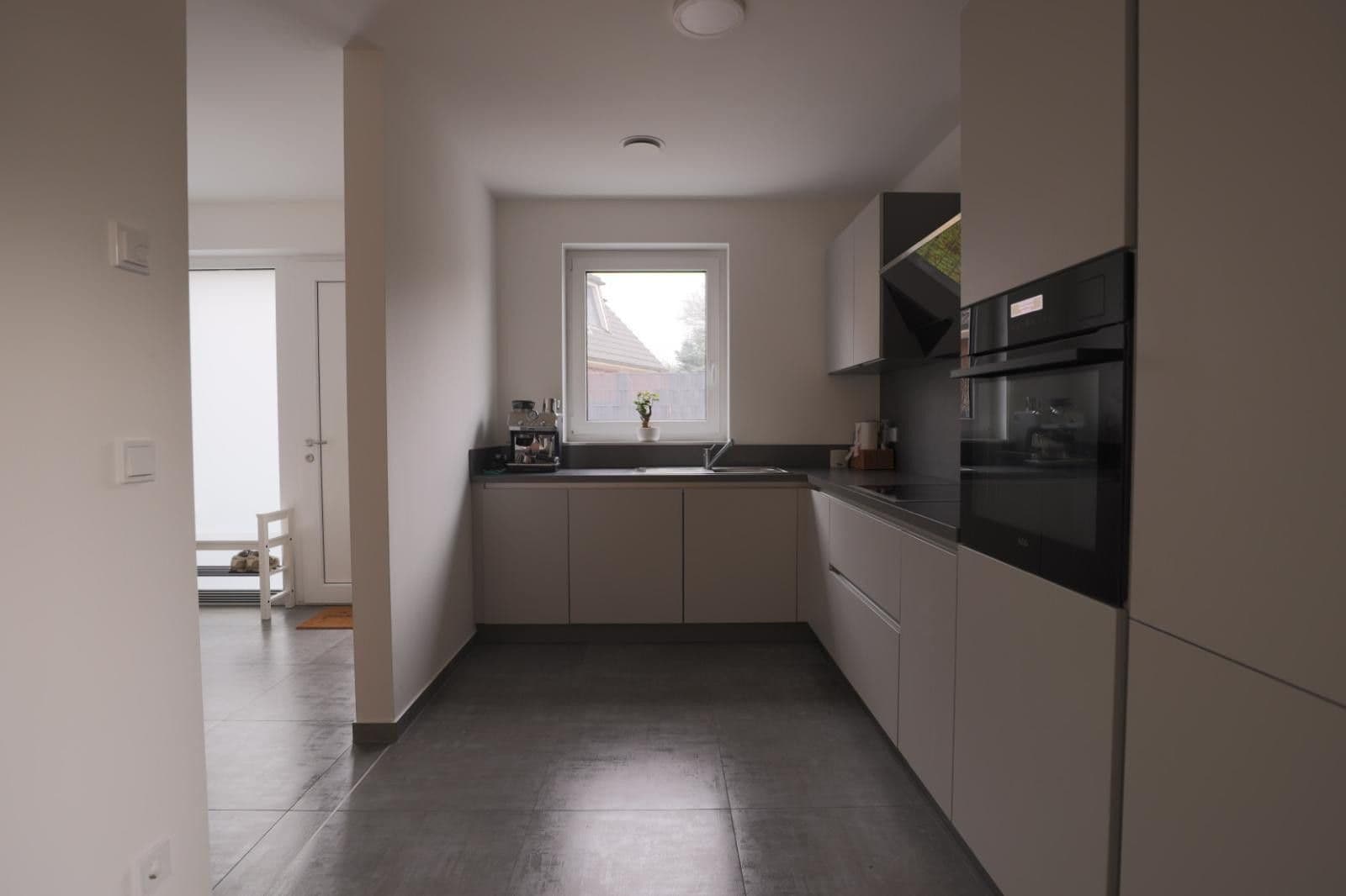 Pronájem domu 121 m², pozemek 82 m², Reeembusch 69a, Hamburg, Hamburg Pronájem domu 121 m², pozemek 82 m², Reeembusch 69a, Hamburg, Hamburg