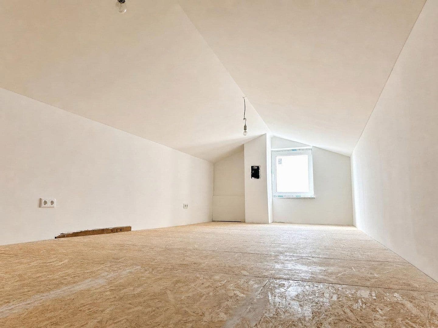 Pronájem bytu 5+1 115 m², Ergolding, Bavorsko Pronájem bytu 5+1 115 m², Ergolding, Bavorsko