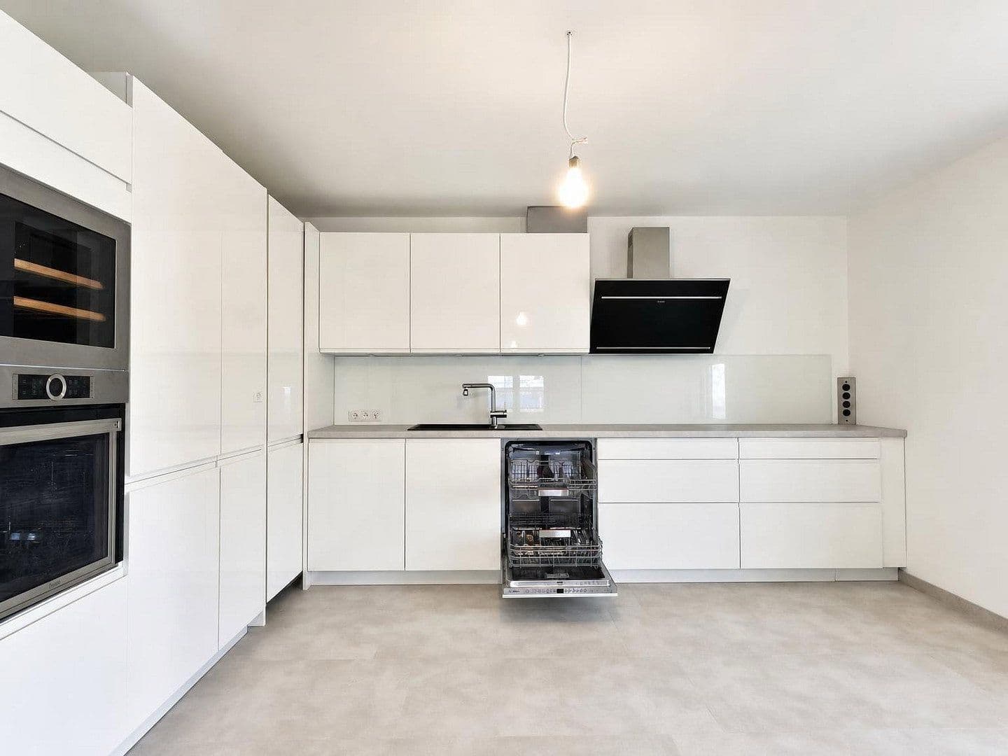 Pronájem bytu 5+1 115 m², Ergolding, Bavorsko Pronájem bytu 5+1 115 m², Ergolding, Bavorsko