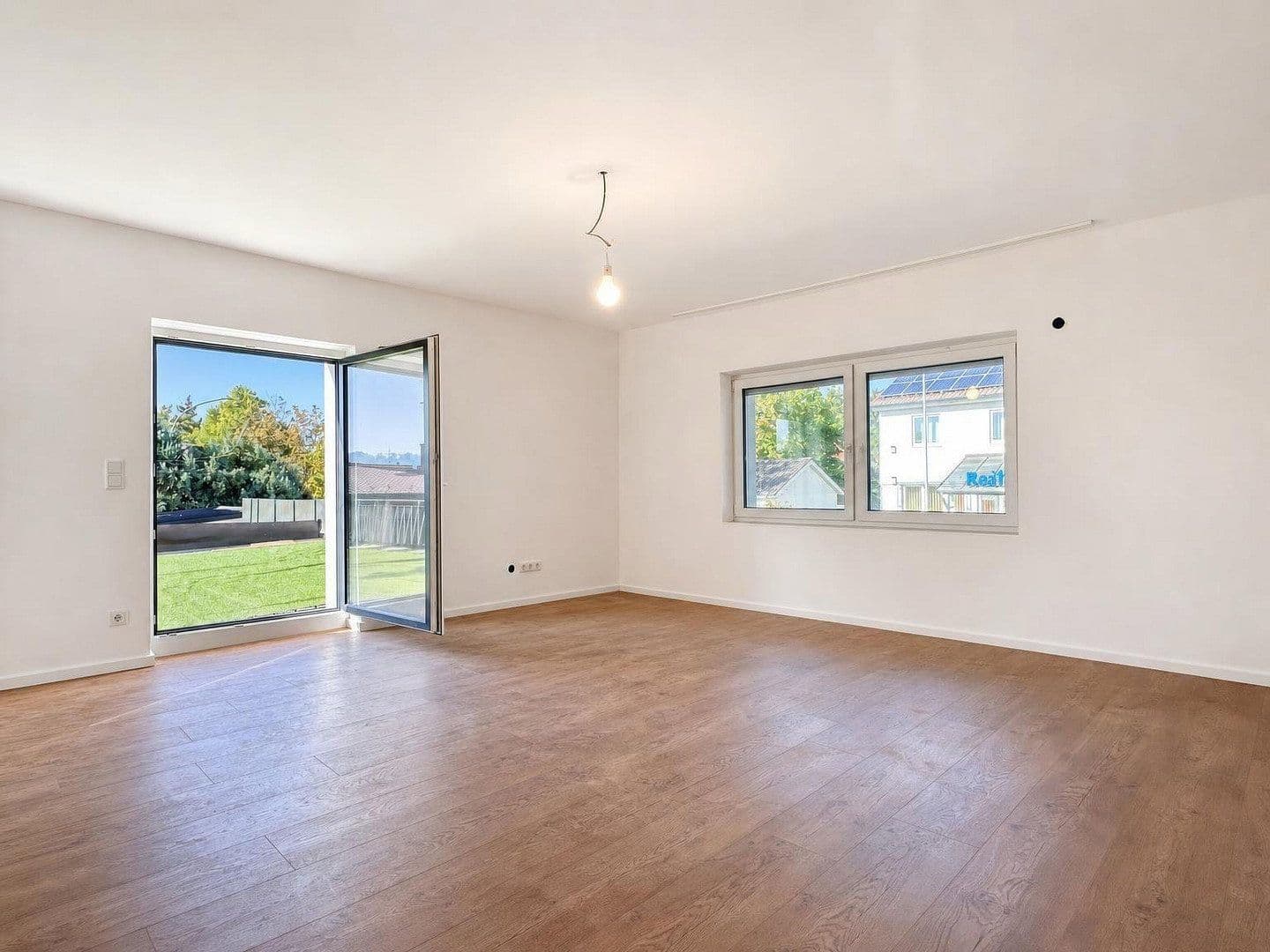 Pronájem bytu 5+1 115 m², Ergolding, Bavorsko Pronájem bytu 5+1 115 m², Ergolding, Bavorsko