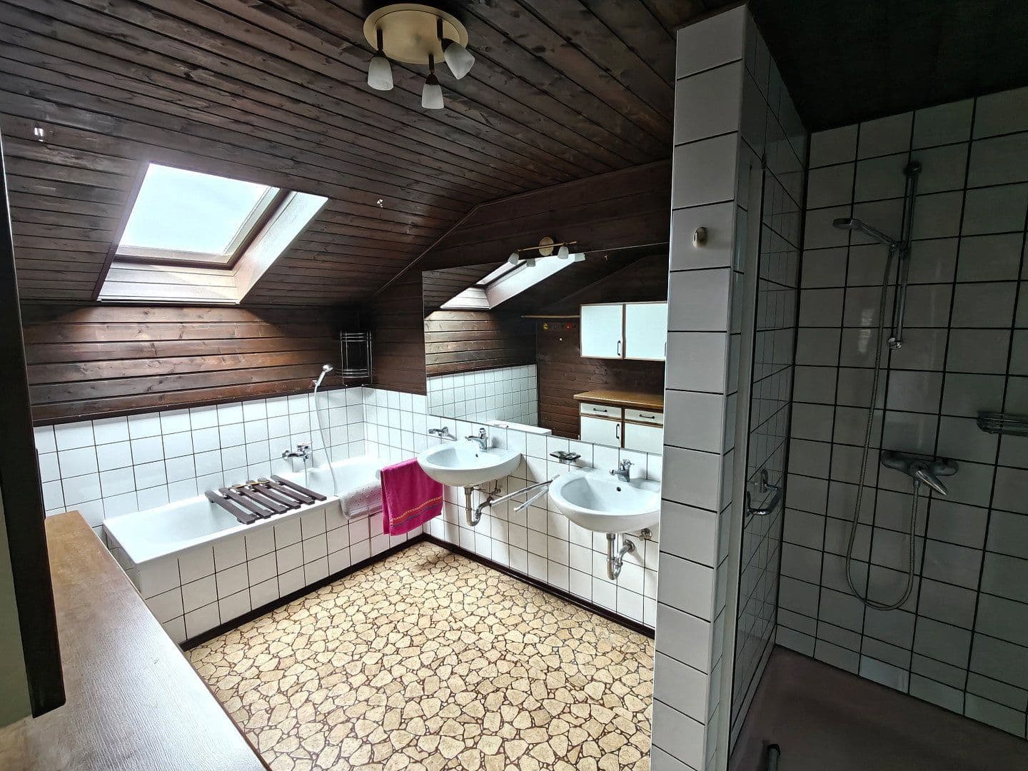 Prodej domu 150 m², pozemek 515 m², Reichertshofen, Bavorsko Prodej domu 150 m², pozemek 515 m², Reichertshofen, Bavorsko