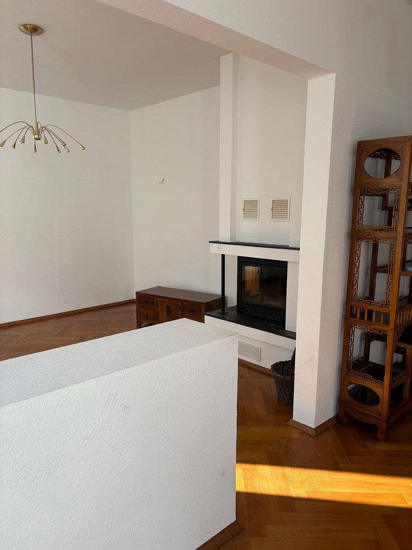 Prodej bytu 4+1 120 m², Karlsruhe, Bádensko-Württembersko Prodej bytu 4+1 120 m², Karlsruhe, Bádensko-Württembersko