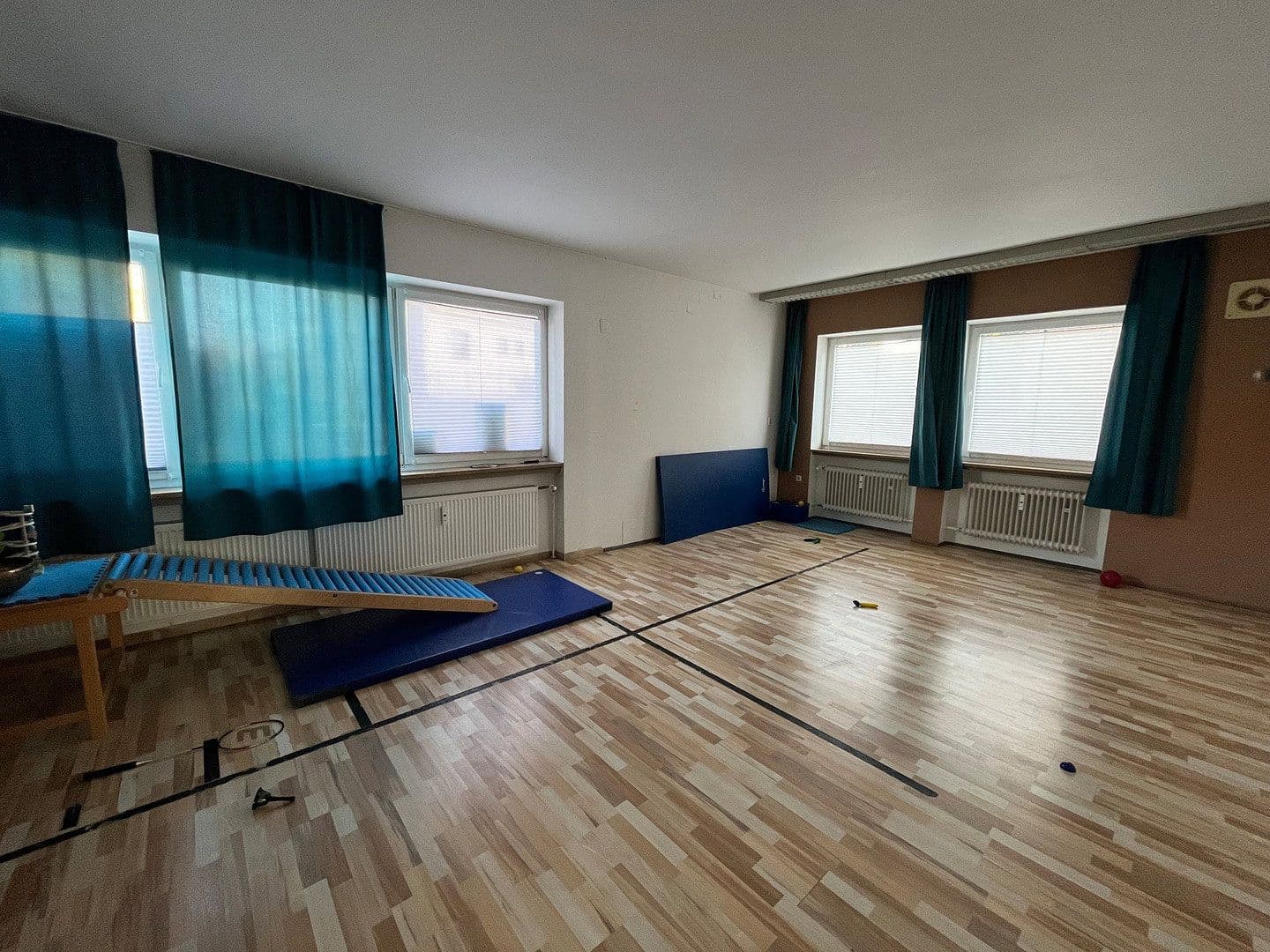 Prodej domu 320 m², pozemek 1.022 m², Eichendorf, Bavorsko Prodej domu 320 m², pozemek 1.022 m², Eichendorf, Bavorsko