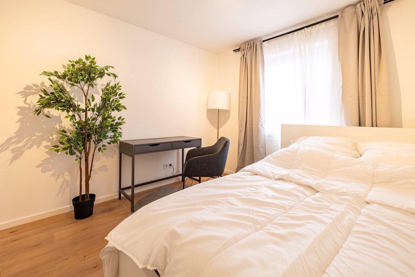 Pronájem bytu 55 m², Ottobrunner Straße 15a, München, Bavorsko Pronájem bytu 55 m², Ottobrunner Straße 15a, München, Bavorsko