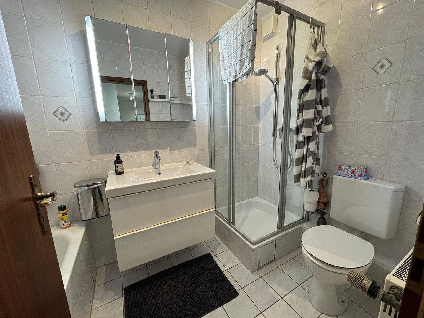 Pronájem bytu 3+1 84 m², Im Güldnen Winkel 10, Salzgitter-Lesse, Dolní Sasko Pronájem bytu 3+1 84 m², Im Güldnen Winkel 10, Salzgitter-Lesse, Dolní Sasko
