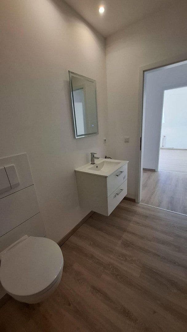 Pronájem bytu 4+1 110 m², Salzgitter, Dolní Sasko Pronájem bytu 4+1 110 m², Salzgitter, Dolní Sasko