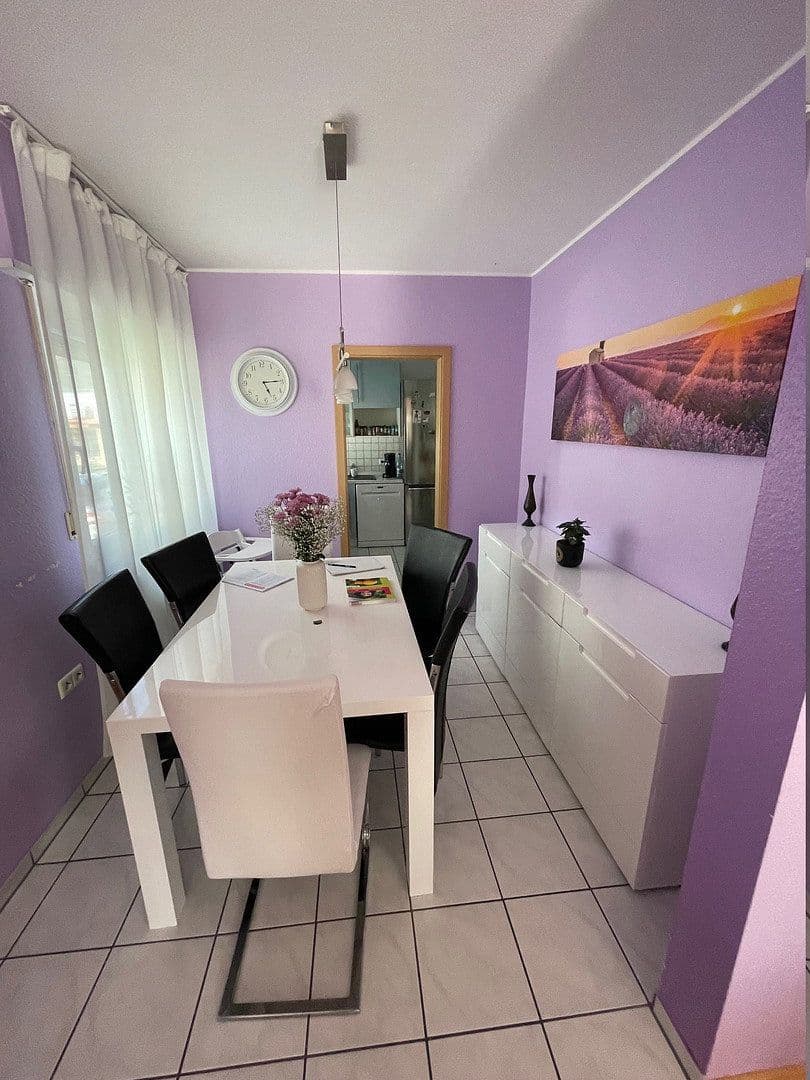Prodej bytu 4+1 98 m², Finkenweg 11, Walldorf, Bádensko-Württembersko Prodej bytu 4+1 98 m², Finkenweg 11, Walldorf, Bádensko-Württembersko