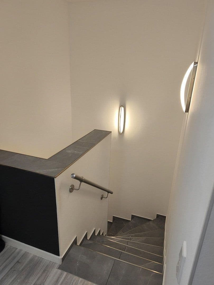 Prodej nebytového prostoru 1.180 m², Im Riemen 50, Babenhausen, Hessen Prodej nebytového prostoru 1.180 m², Im Riemen 50, Babenhausen, Hessen