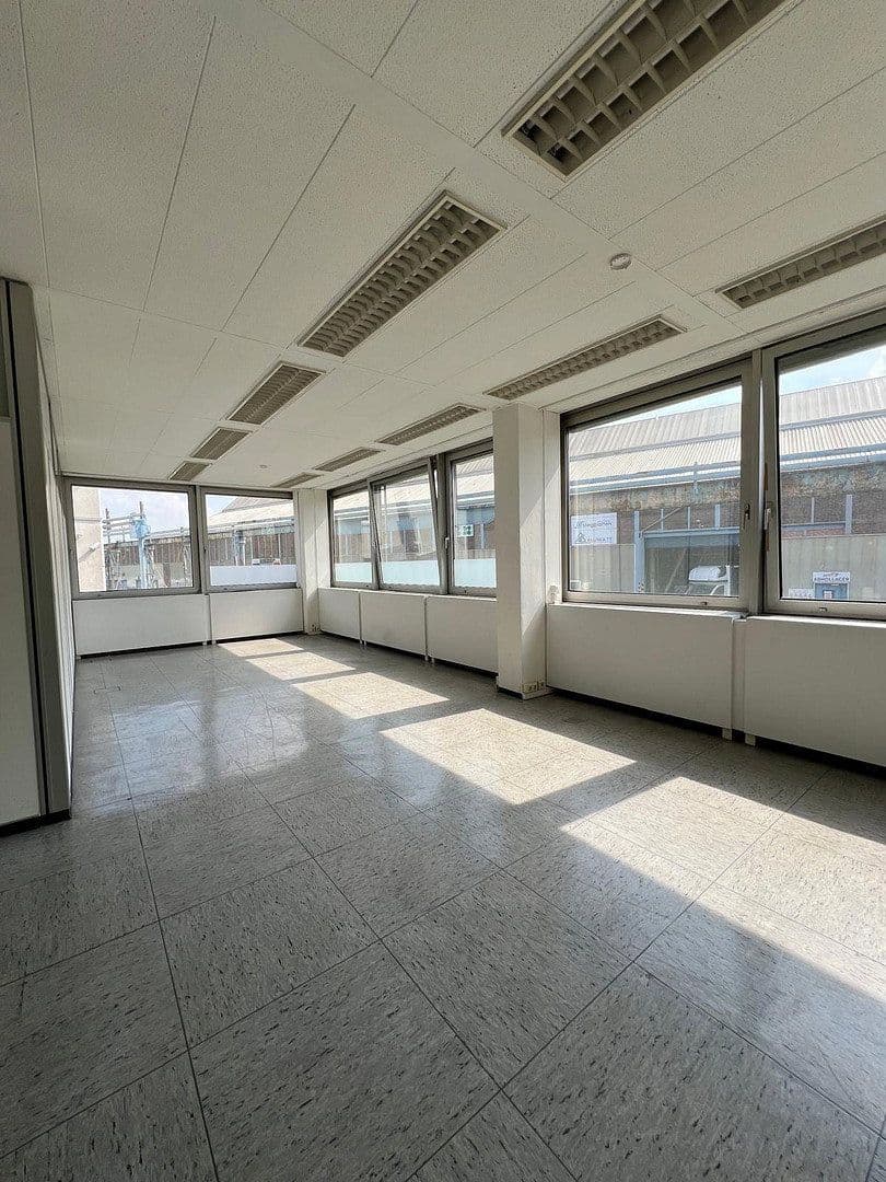 Pronájem kanceláře 600 m², Magdeburgerstrasse 37, Gelsenkirchen, Severní Porýní-Vestfálsko Pronájem kanceláře 600 m², Magdeburgerstrasse 37, Gelsenkirchen, Severní Porýní-Vestfálsko