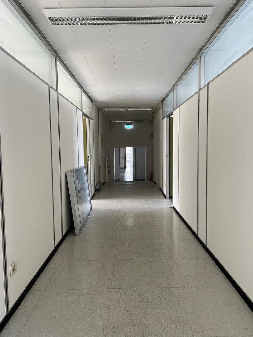 Pronájem kanceláře 600 m², Magdeburgerstrasse 37, Gelsenkirchen, Severní Porýní-Vestfálsko Pronájem kanceláře 600 m², Magdeburgerstrasse 37, Gelsenkirchen, Severní Porýní-Vestfálsko