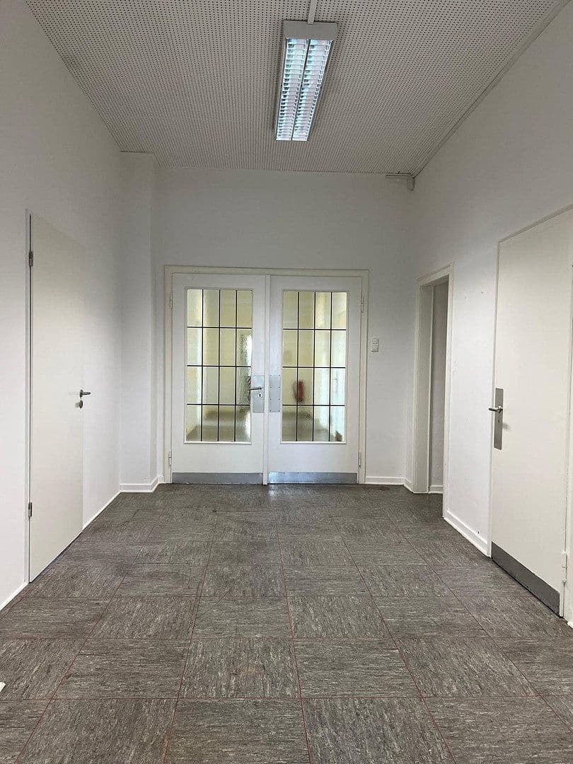 Pronájem kanceláře 600 m², Magdeburgerstrasse 37, Gelsenkirchen, Severní Porýní-Vestfálsko Pronájem kanceláře 600 m², Magdeburgerstrasse 37, Gelsenkirchen, Severní Porýní-Vestfálsko