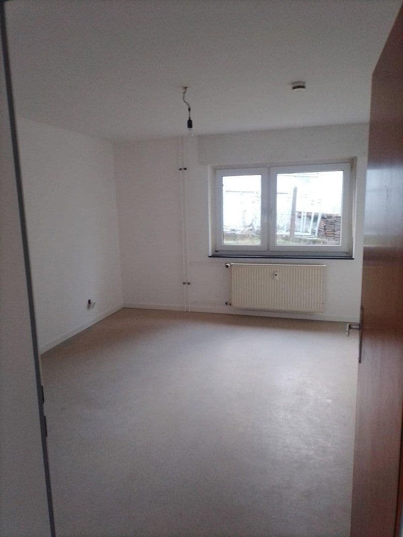 Pronájem bytu 2+1 57 m², Sinntal, Hessen Pronájem bytu 2+1 57 m², Sinntal, Hessen