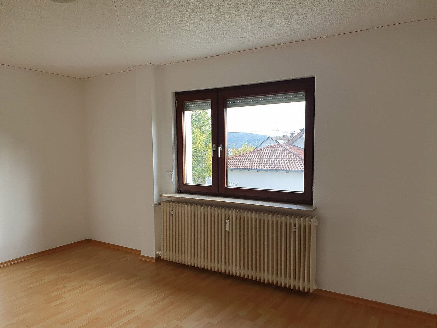 Pronájem bytu 3+1 81 m², Herbrechtingen, Bádensko-Württembersko Pronájem bytu 3+1 81 m², Herbrechtingen, Bádensko-Württembersko