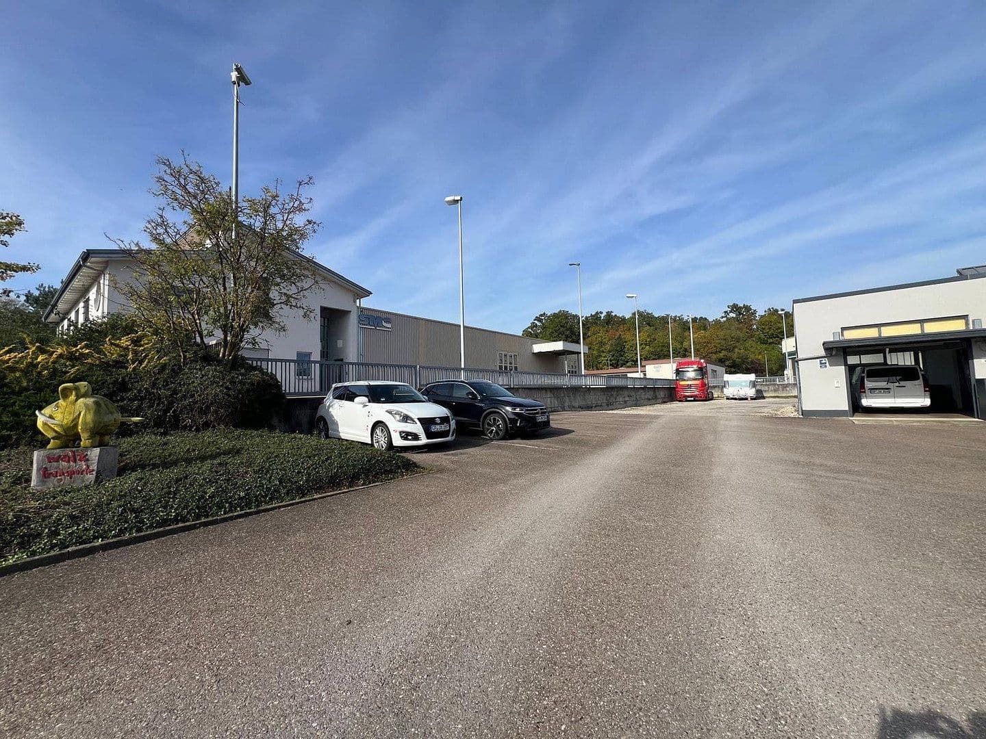 Pronájem nebytového prostoru 1.543 m², Heiningen, Bádensko-Württembersko Pronájem nebytového prostoru 1.543 m², Heiningen, Bádensko-Württembersko