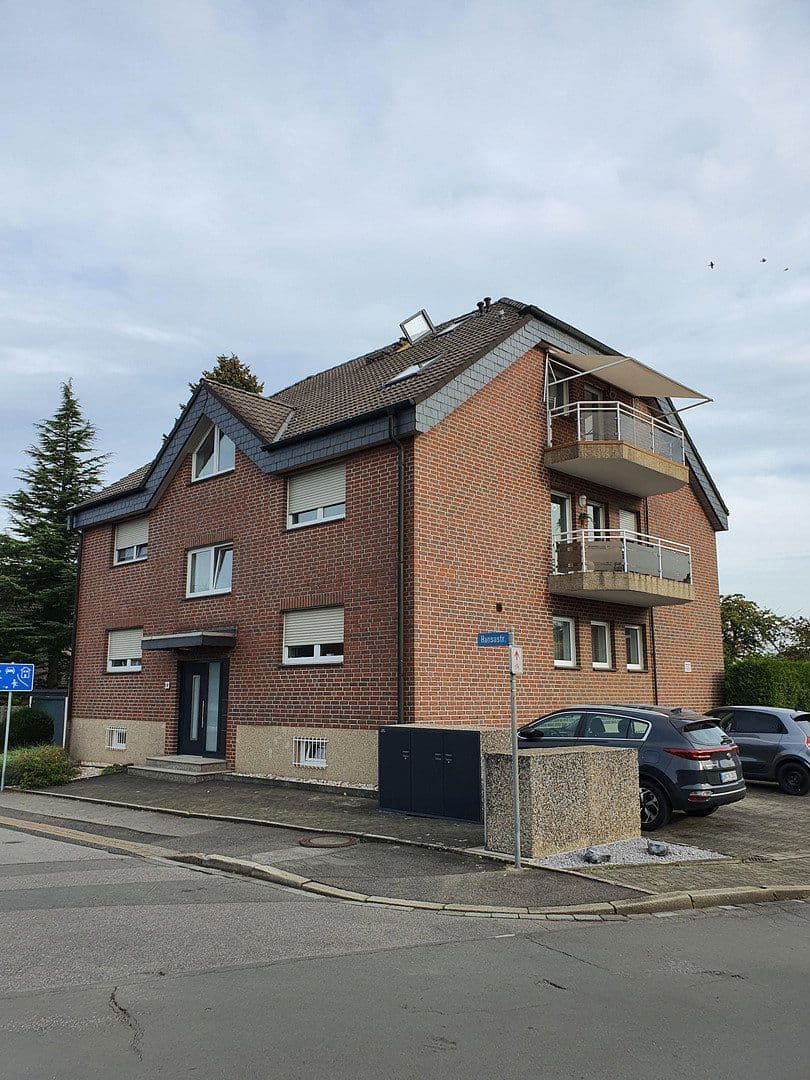 Pronájem bytu 4+1 103 m², Hansastraße 33, Kamen, Severní Porýní-Vestfálsko Pronájem bytu 4+1 103 m², Hansastraße 33, Kamen, Severní Porýní-Vestfálsko