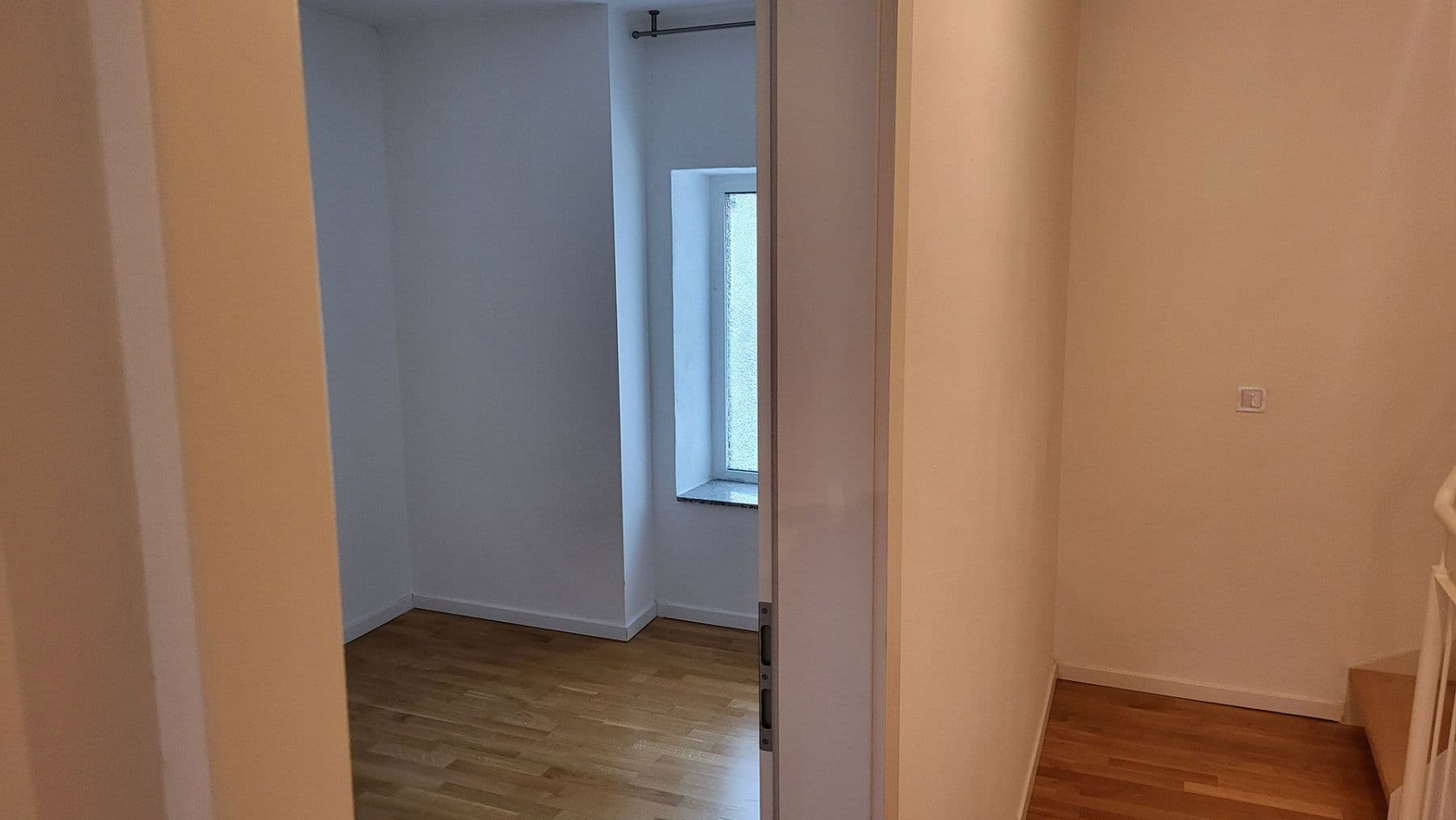 Pronájem bytu 4+1 84 m², Landshut, Bavorsko Pronájem bytu 4+1 84 m², Landshut, Bavorsko