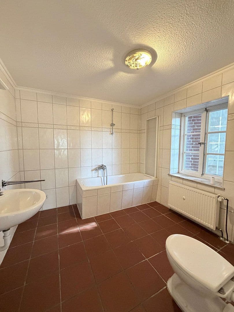 Prodej domu 631 m², pozemek 2.767 m², Neustadt am Rübenberge, Dolní Sasko Prodej domu 631 m², pozemek 2.767 m², Neustadt am Rübenberge, Dolní Sasko