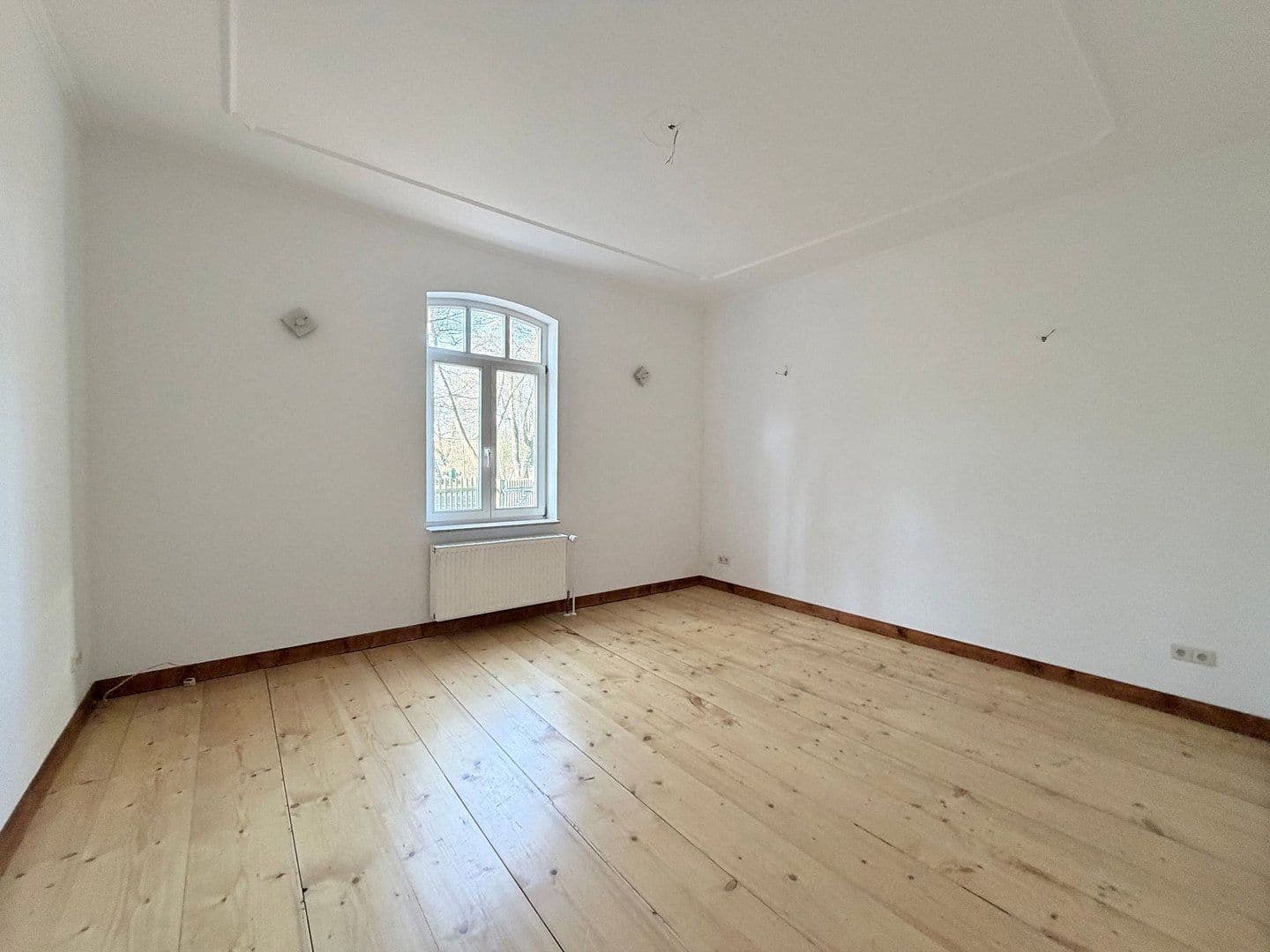 Prodej domu 631 m², pozemek 2.767 m², Neustadt am Rübenberge, Dolní Sasko Prodej domu 631 m², pozemek 2.767 m², Neustadt am Rübenberge, Dolní Sasko
