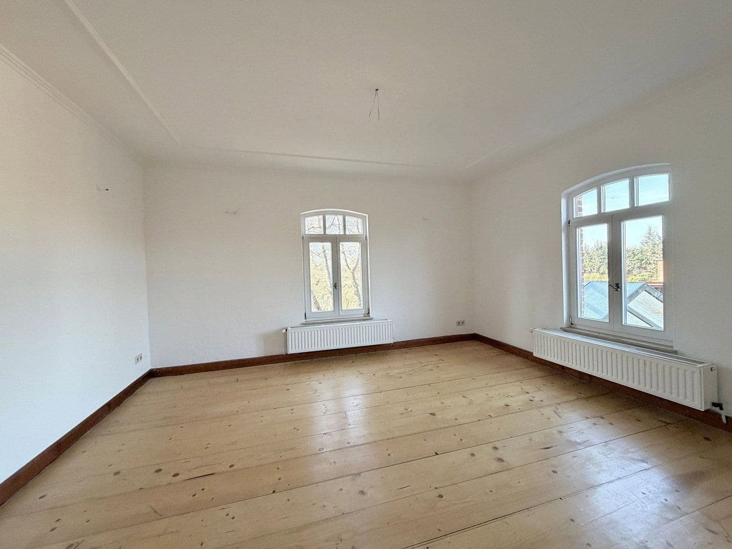 Prodej domu 631 m², pozemek 2.767 m², Neustadt am Rübenberge, Dolní Sasko Prodej domu 631 m², pozemek 2.767 m², Neustadt am Rübenberge, Dolní Sasko