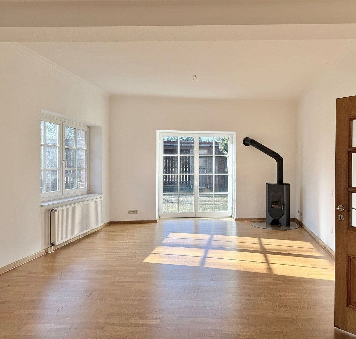 Prodej domu 631 m², pozemek 2.767 m², Neustadt am Rübenberge, Dolní Sasko Prodej domu 631 m², pozemek 2.767 m², Neustadt am Rübenberge, Dolní Sasko