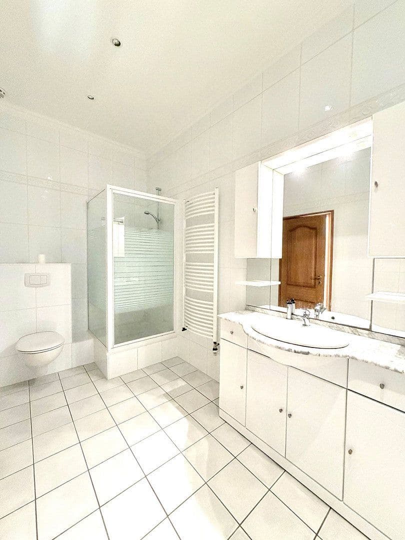 Prodej domu 631 m², pozemek 2.767 m², Neustadt am Rübenberge, Dolní Sasko Prodej domu 631 m², pozemek 2.767 m², Neustadt am Rübenberge, Dolní Sasko