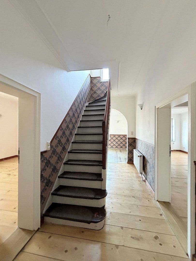 Prodej domu 631 m², pozemek 2.767 m², Neustadt am Rübenberge, Dolní Sasko Prodej domu 631 m², pozemek 2.767 m², Neustadt am Rübenberge, Dolní Sasko