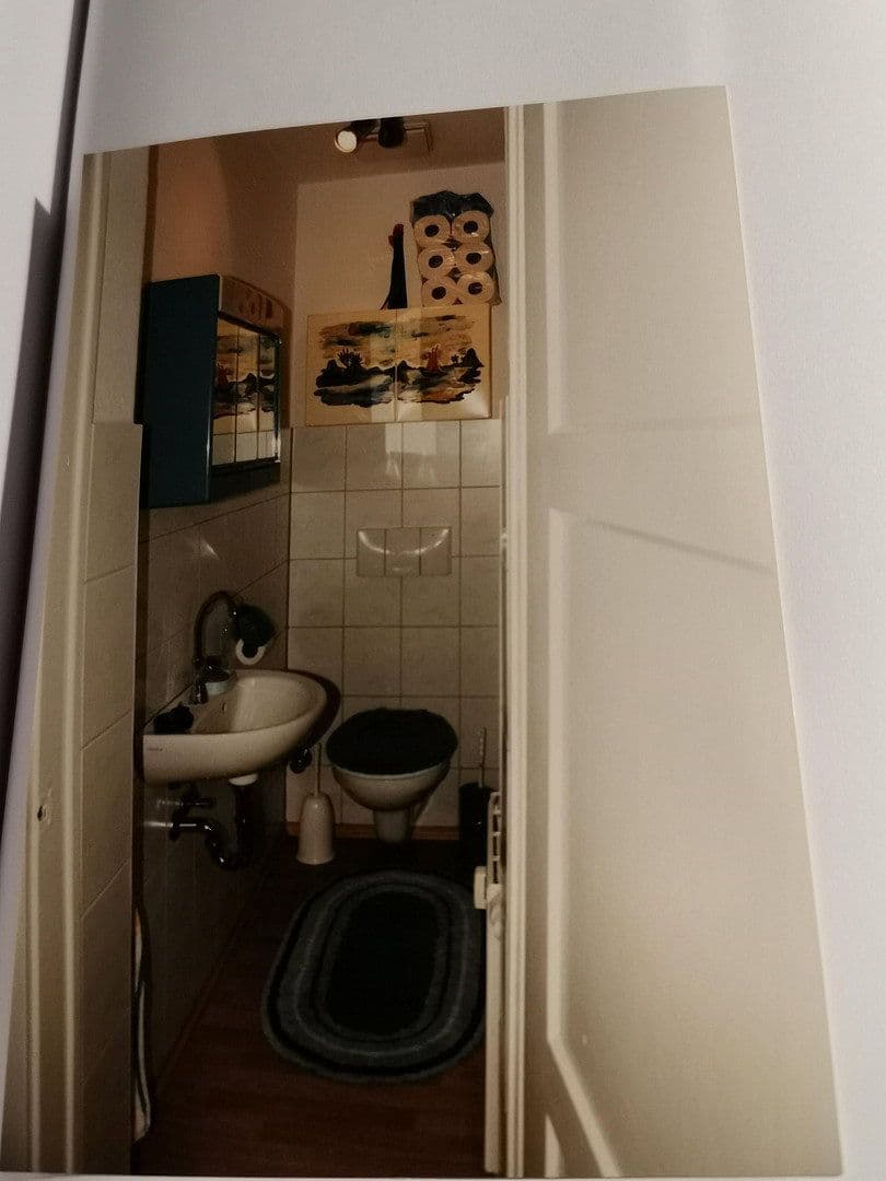 Pronájem bytu 4+1 96 m², Robert-Koch-Straße 9, Erfurt, Durynsko Pronájem bytu 4+1 96 m², Robert-Koch-Straße 9, Erfurt, Durynsko