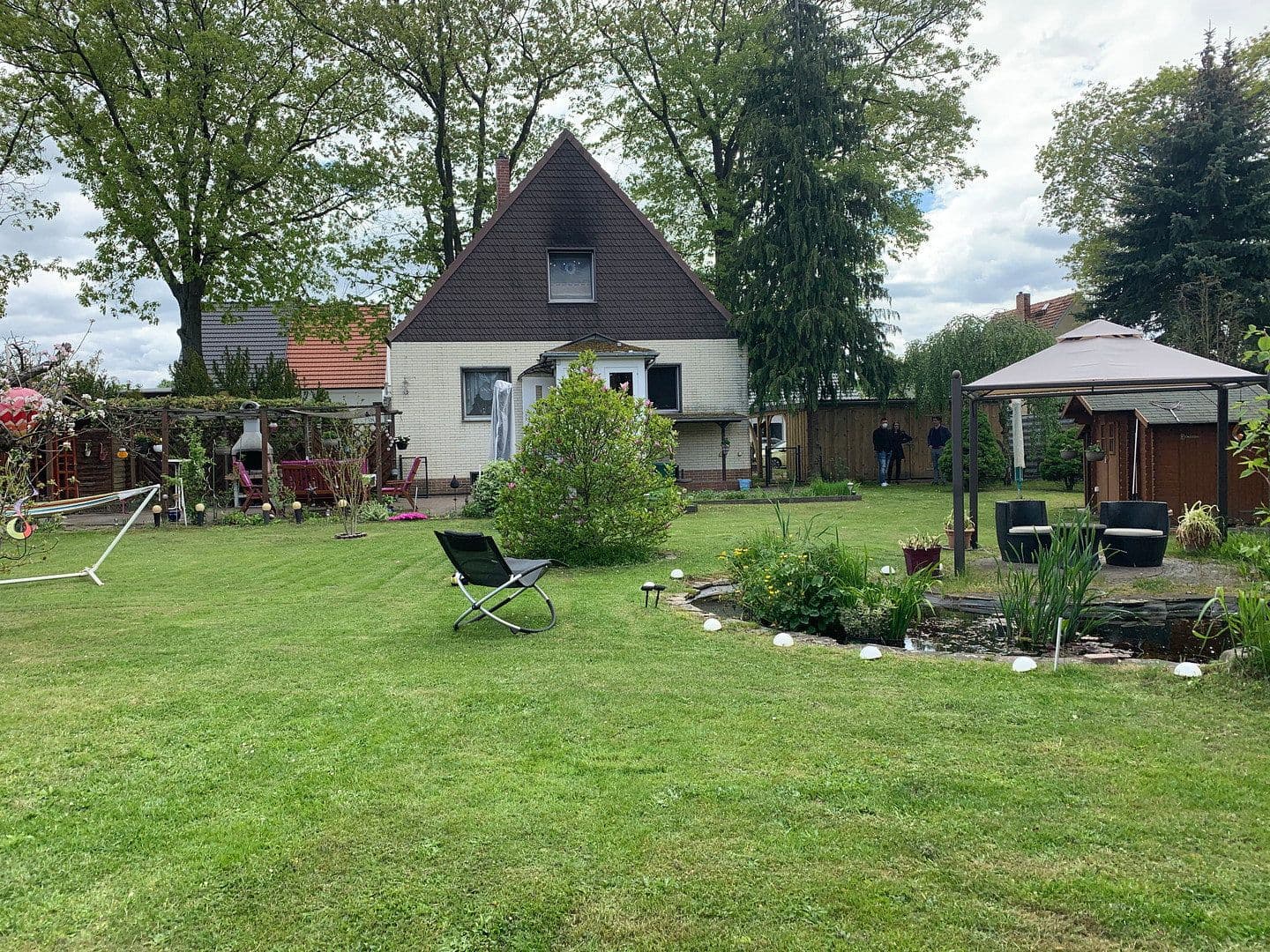 Pronájem domu 120 m², pozemek 1.128 m², Jahnstrasse 84, Schulzendorf, Braniborsko Pronájem domu 120 m², pozemek 1.128 m², Jahnstrasse 84, Schulzendorf, Braniborsko