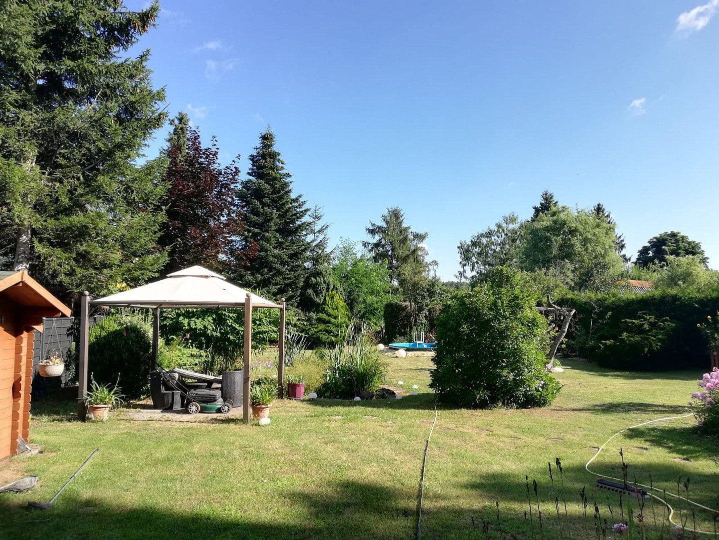 Pronájem domu 120 m², pozemek 1.128 m², Jahnstrasse 84, Schulzendorf, Braniborsko Pronájem domu 120 m², pozemek 1.128 m², Jahnstrasse 84, Schulzendorf, Braniborsko