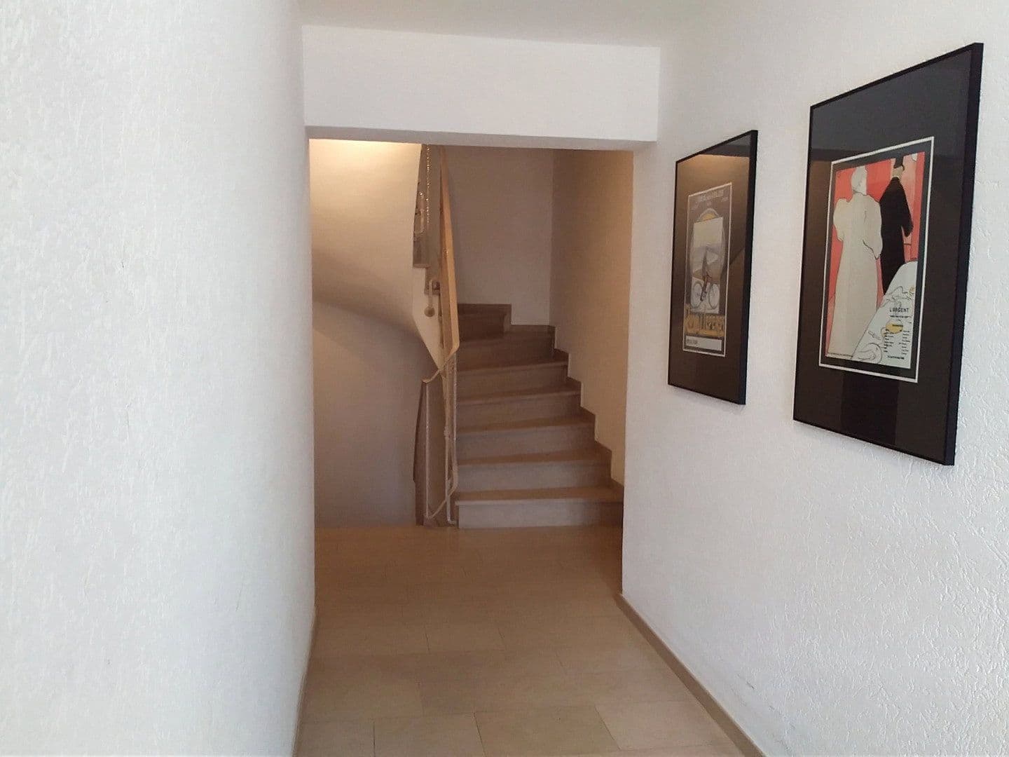 Prodej bytu 3+1 96 m², Kaarst, Severní Porýní-Vestfálsko Prodej bytu 3+1 96 m², Kaarst, Severní Porýní-Vestfálsko
