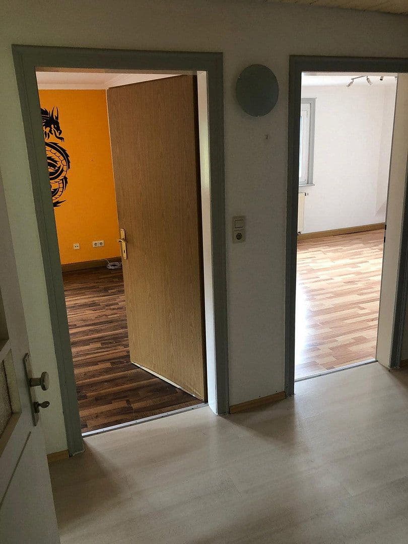 Pronájem bytu 3+1 68 m², Kirnbachstr. 79/1, Schramberg, Bádensko-Württembersko Pronájem bytu 3+1 68 m², Kirnbachstr. 79/1, Schramberg, Bádensko-Württembersko
