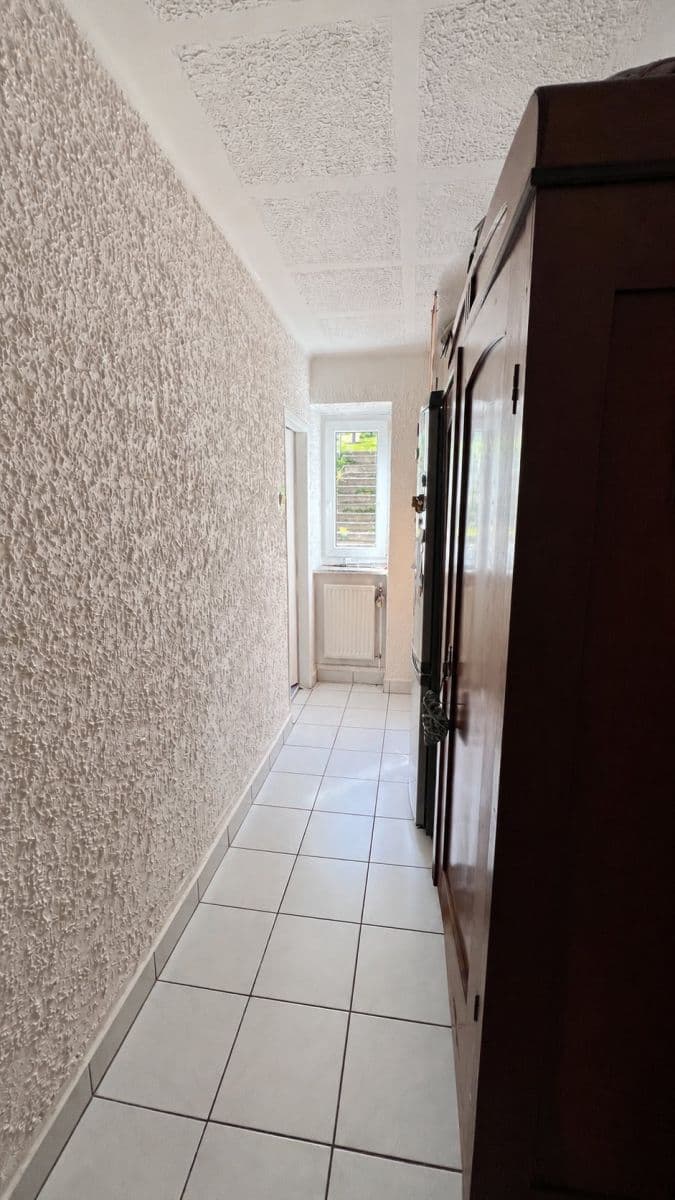 Prodej bytu 2+1 60 m², J. A. Komenského, Žacléř, Královéhradecký kraj Prodej bytu 2+1 60 m², J. A. Komenského, Žacléř, Královéhradecký kraj