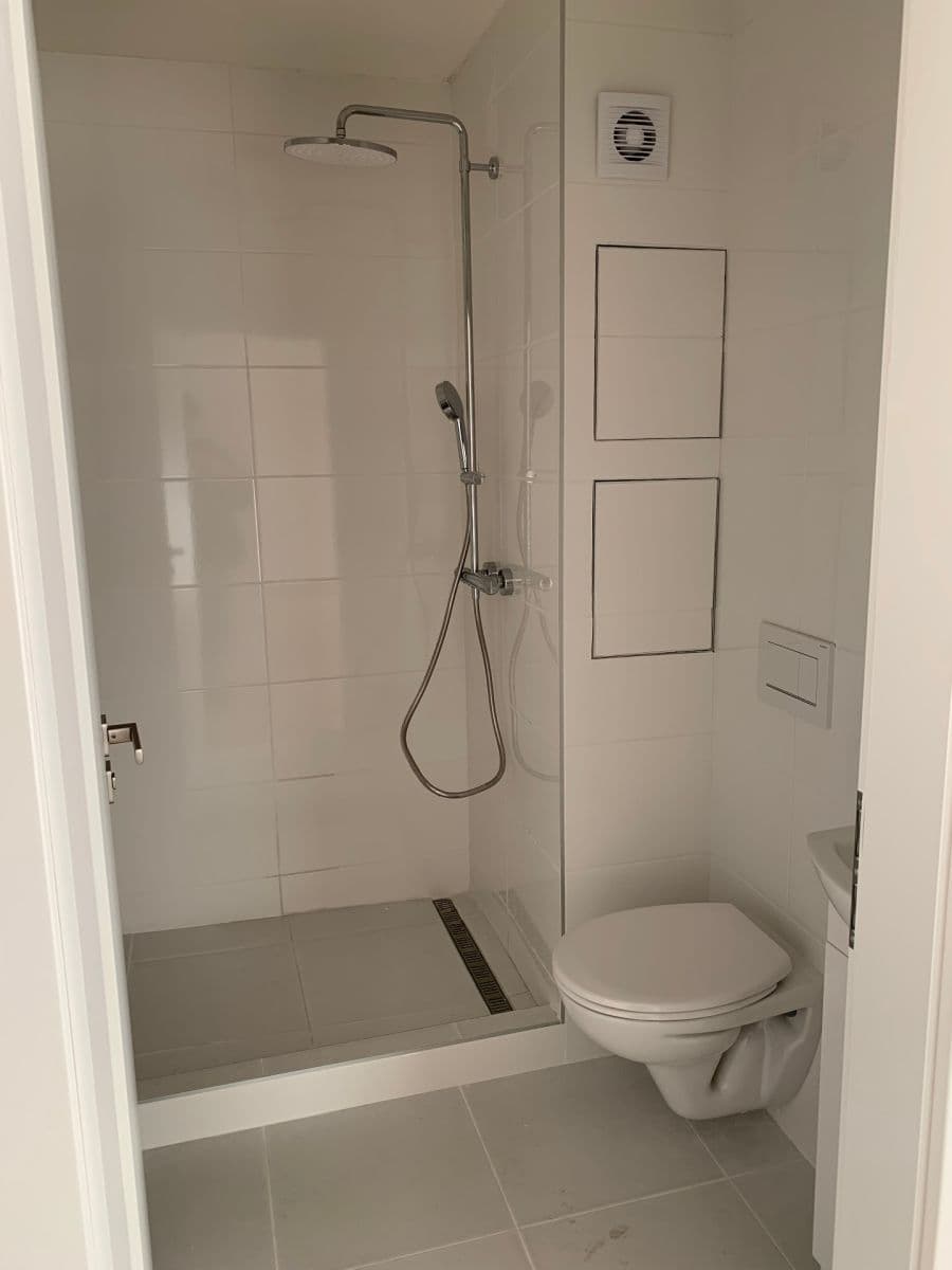 Pronájem bytu 1+1 38 m², ulice Čoupkových, Brno, Jihomoravský kraj Pronájem bytu 1+1 38 m², ulice Čoupkových, Brno, Jihomoravský kraj
