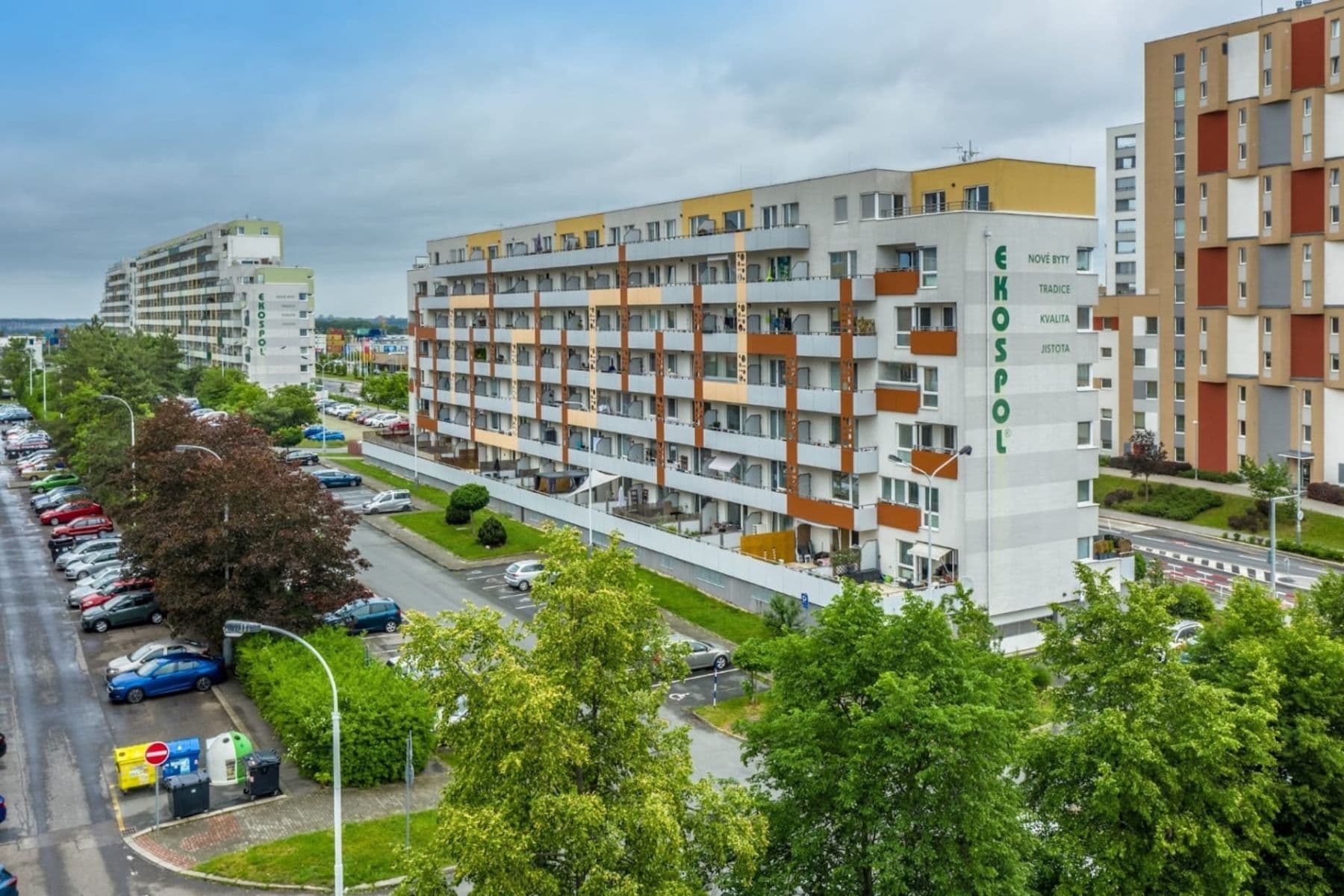 Pronájem bytu 2+kk 68 m², Hornoměcholupská, Praha, Praha Pronájem bytu 2+kk 68 m², Hornoměcholupská, Praha, Praha