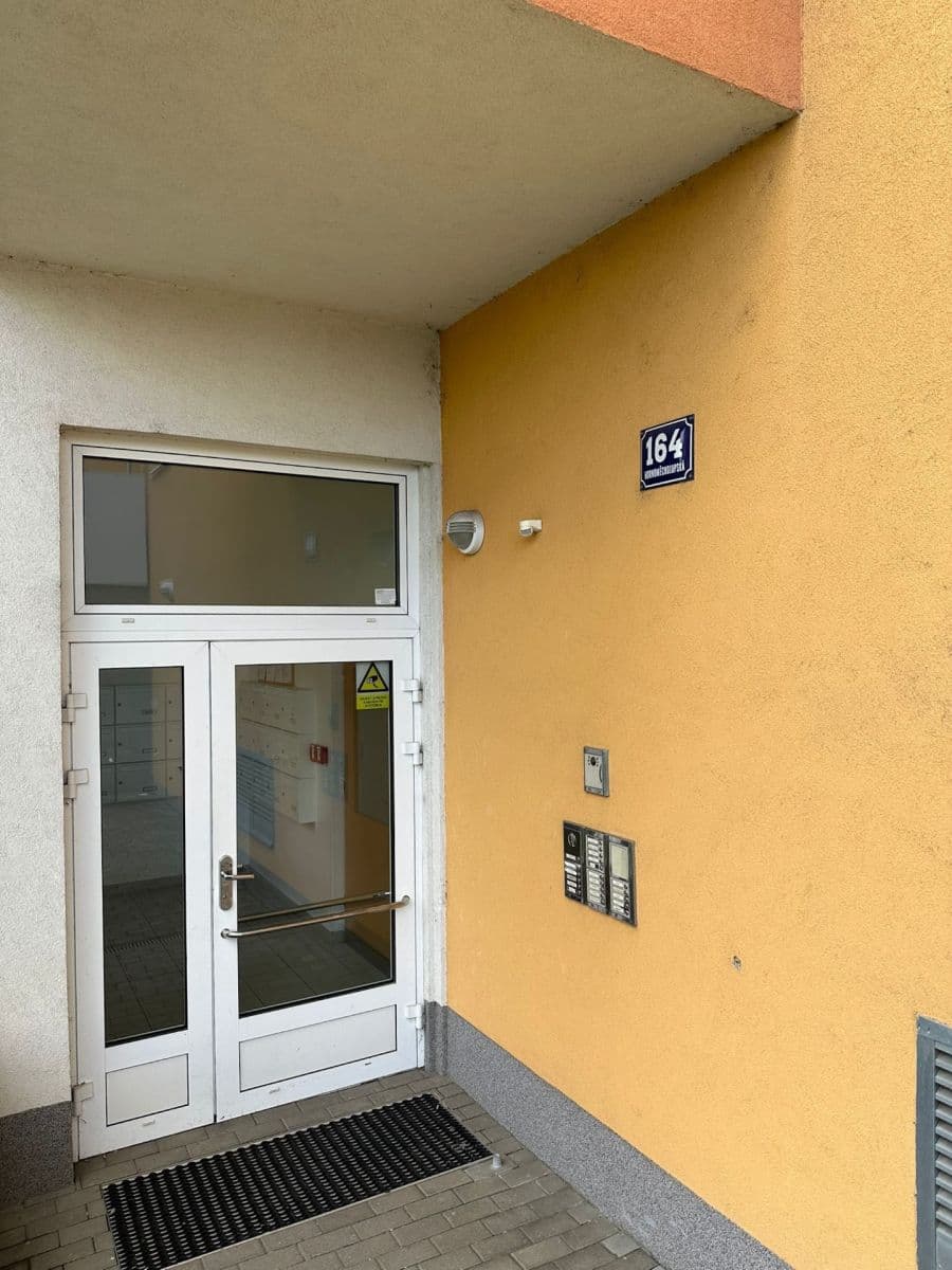 Pronájem bytu 2+kk 68 m², Hornoměcholupská, Praha, Praha Pronájem bytu 2+kk 68 m², Hornoměcholupská, Praha, Praha