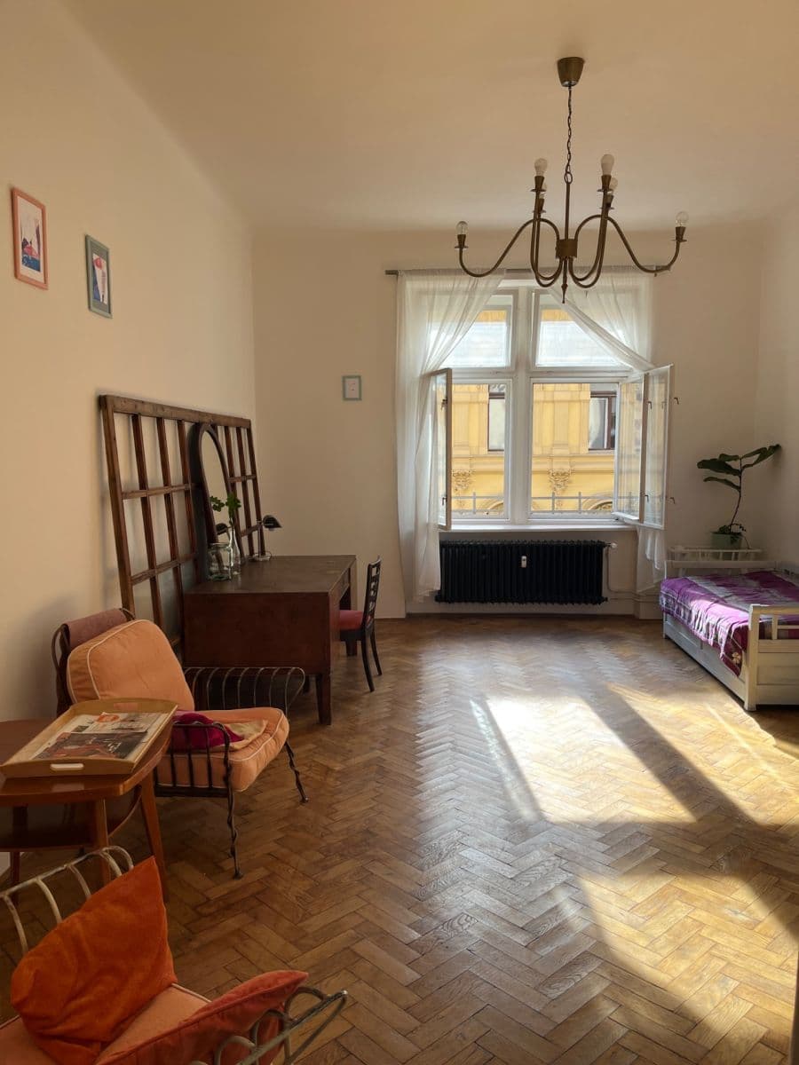 Pronájem bytu 2+1 75 m², Jeruzalémská, Praha, Praha Pronájem bytu 2+1 75 m², Jeruzalémská, Praha, Praha