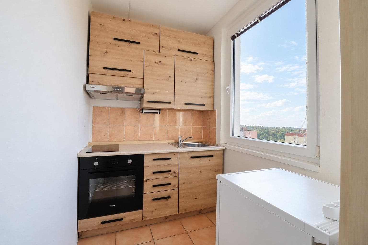 Pronájem bytu 1+1 30 m², Krynická, Praha, Praha Pronájem bytu 1+1 30 m², Krynická, Praha, Praha