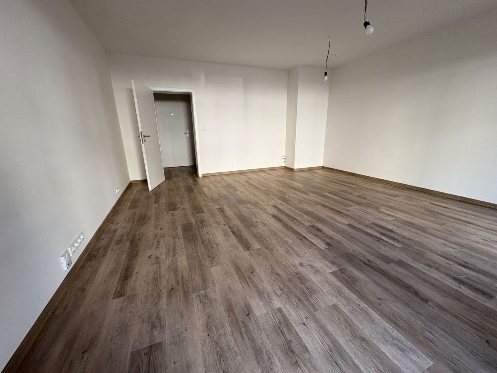Pronájem bytu 1+kk 36 m², Kounická, Český Brod, Středočeský kraj Pronájem bytu 1+kk 36 m², Kounická, Český Brod, Středočeský kraj