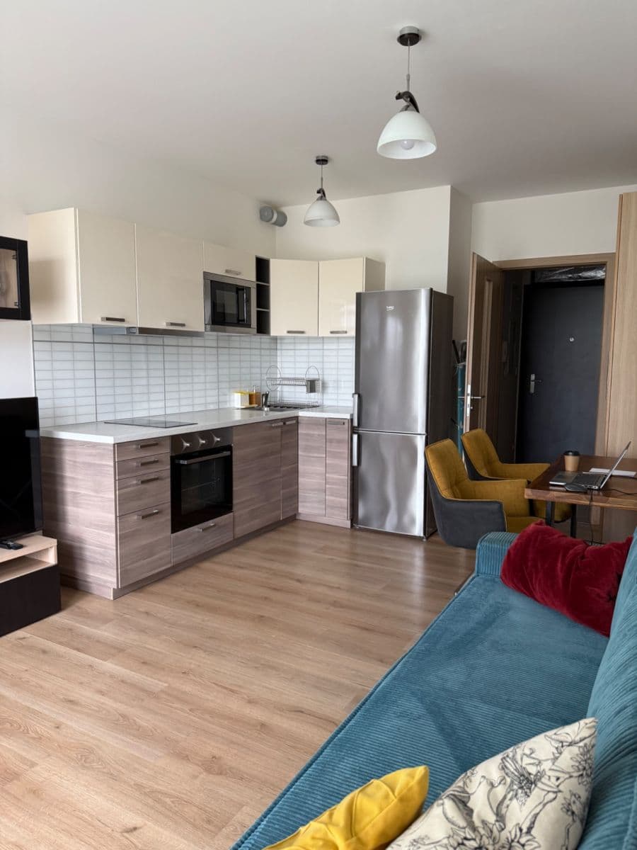 Pronájem bytu 1+kk 31 m², Nad Úžlabinou, Praha, Praha Pronájem bytu 1+kk 31 m², Nad Úžlabinou, Praha, Praha