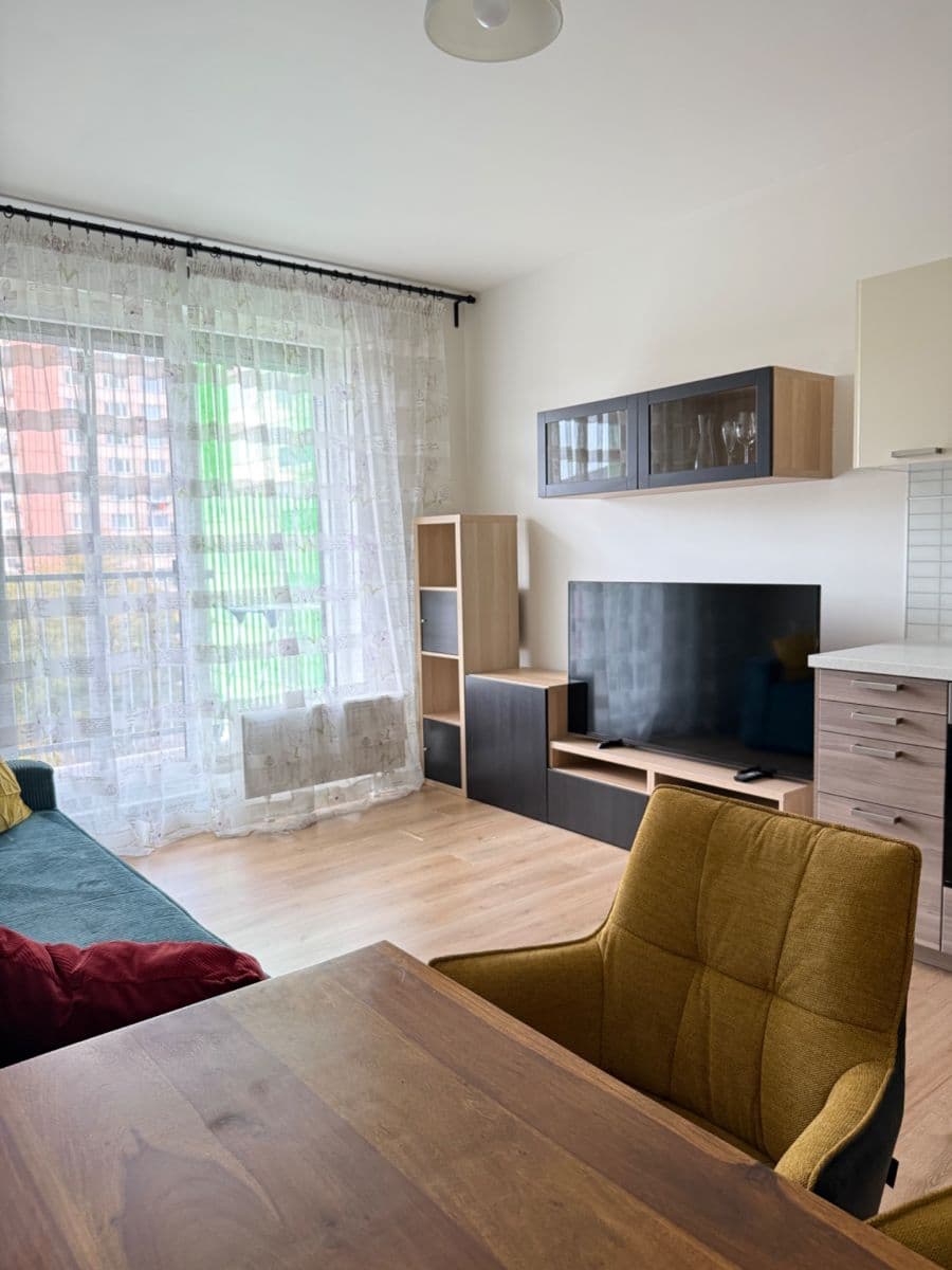Pronájem bytu 1+kk 31 m², Nad Úžlabinou, Praha, Praha Pronájem bytu 1+kk 31 m², Nad Úžlabinou, Praha, Praha