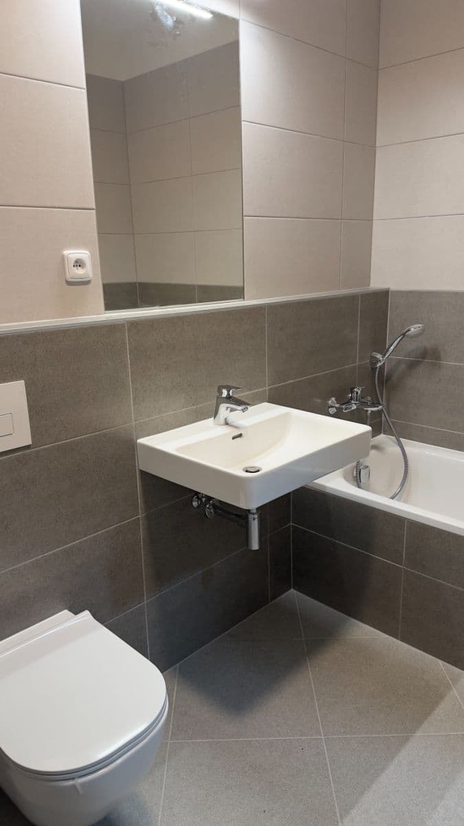 Pronájem bytu 2+kk 51 m², Gollové, Praha, Praha Pronájem bytu 2+kk 51 m², Gollové, Praha, Praha